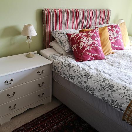 อัพเดอะดาวน์ บีแอนด์บี Bed & Breakfast เซเวโนคส์ ภายนอก รูปภาพ